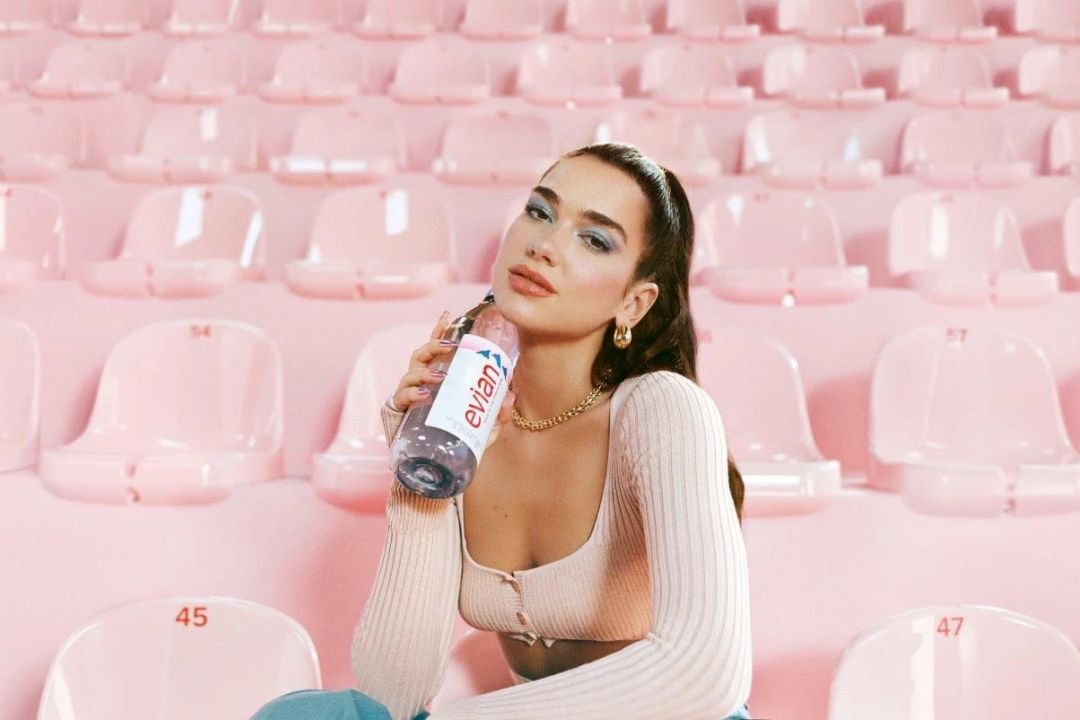 Đại sứ thương hiệu cho chiến dịch Evian năm nay